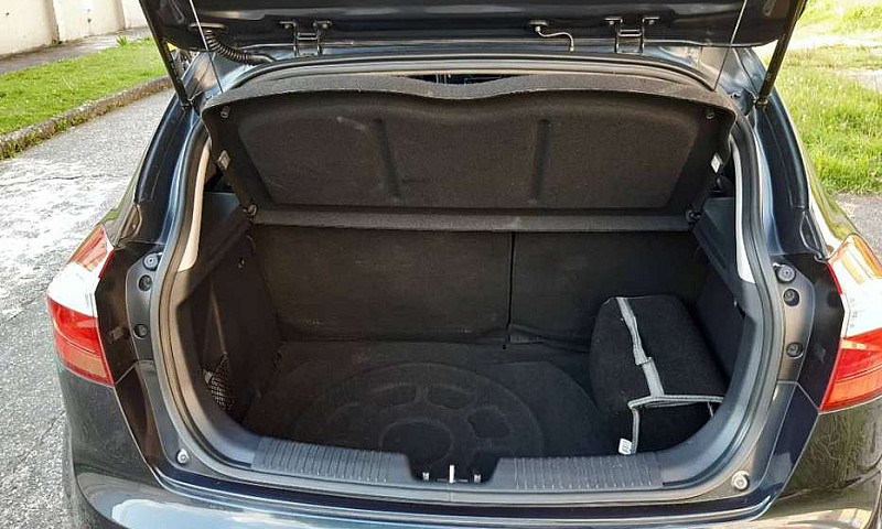 Kia Rio Spice 2015...
