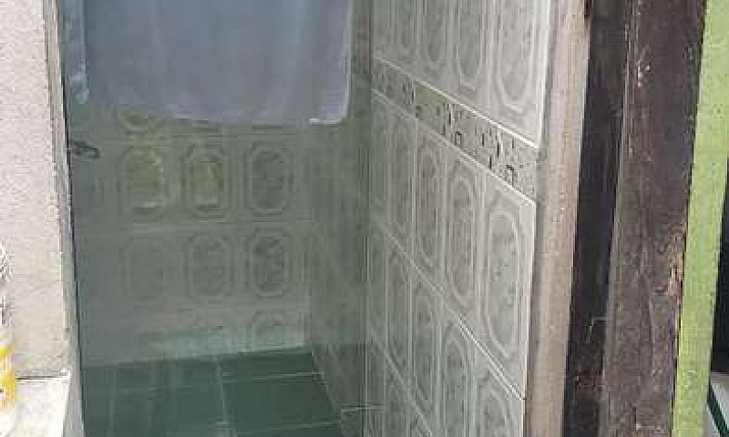 Se Vende Casa...