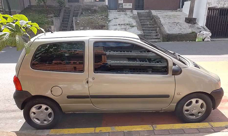 Twingo 2007...