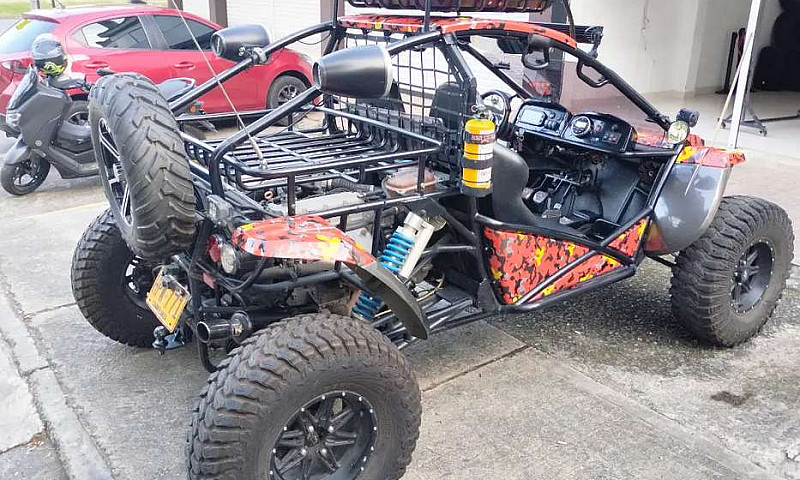 Hermoso Bugui 4X4 Co...