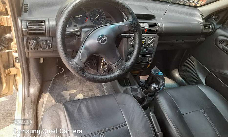 Se  Vende Corsa Todo...