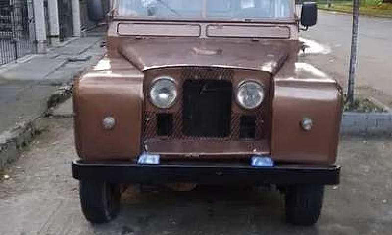 Vendo Land Rover San...