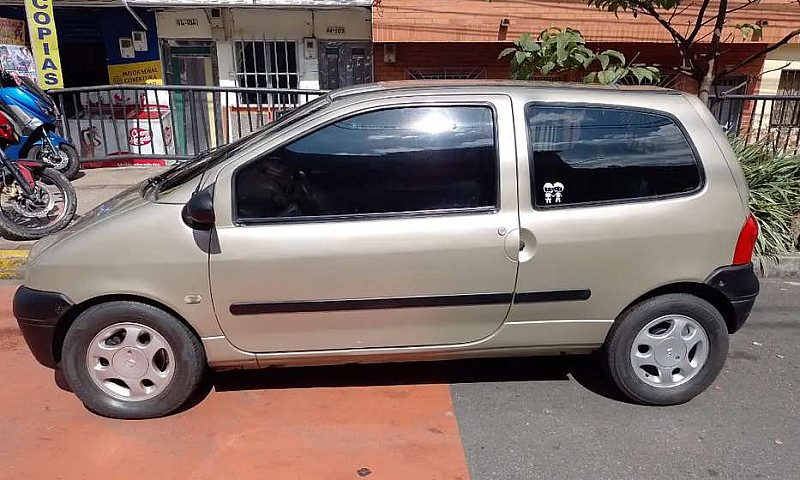 Twingo 2007...