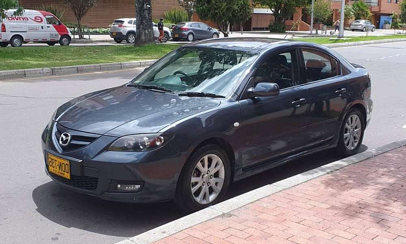 Mazda 3 2010...