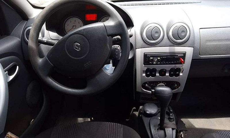 Sandero Automatico 2...