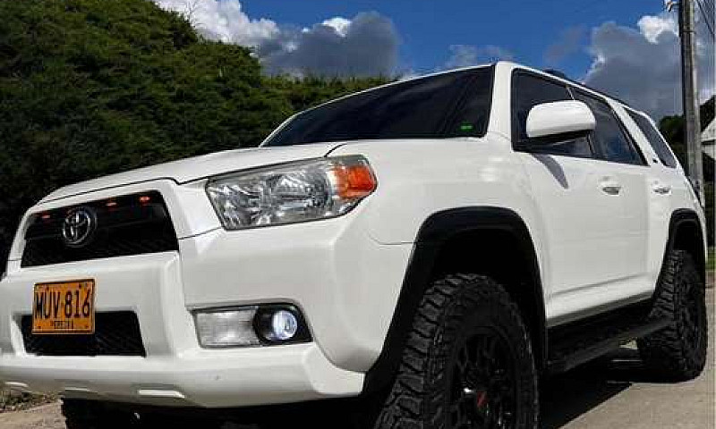 Vendo Toyota 4Runner...