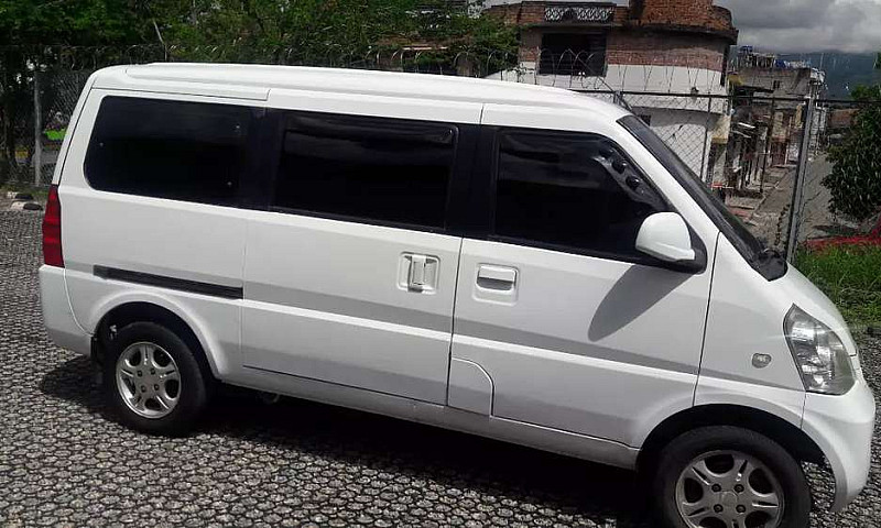 Vendo Chevrolet N300...