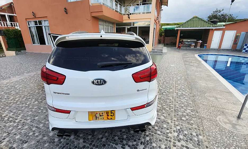 Kia Sportage Suma...