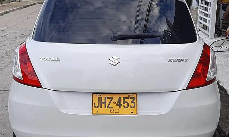 Suzuki Swift Live  2...
