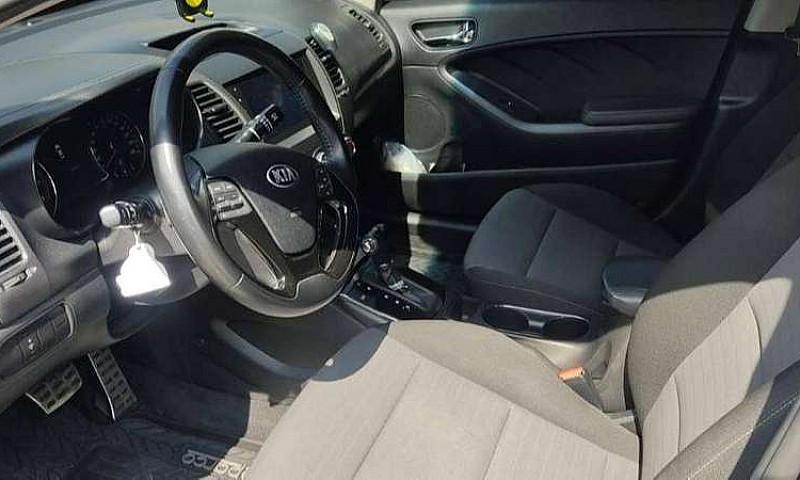 Kia Cerato Pro 2Da G...