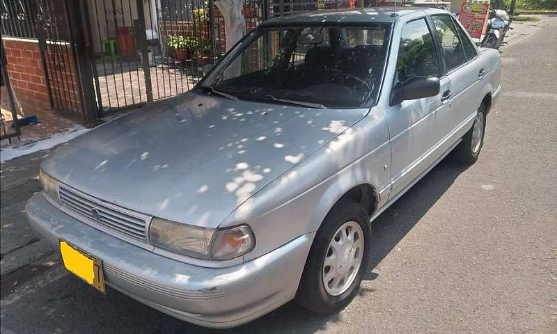 Vendo Nissan Sentra ...
