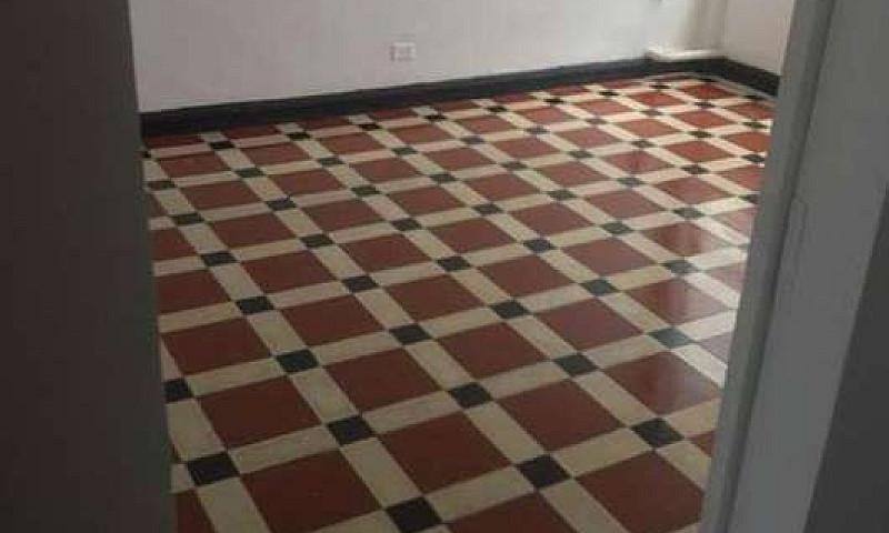 Se Arrienda  Casa En...