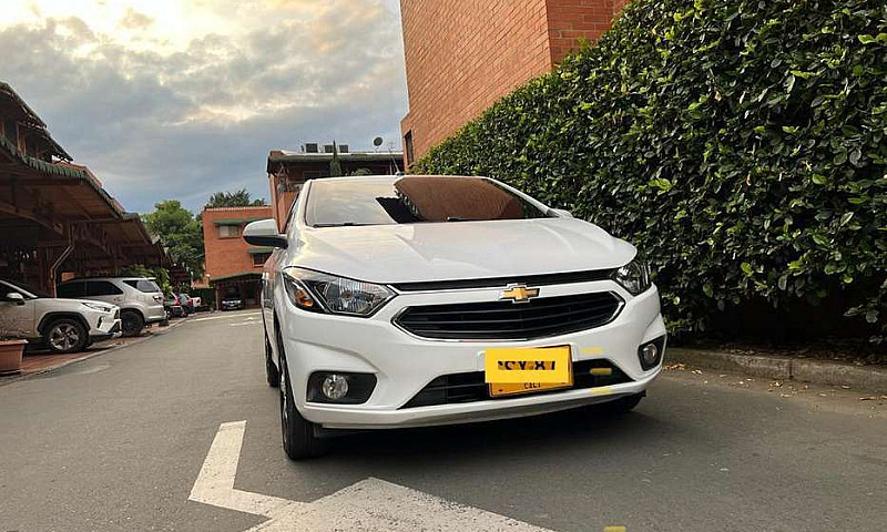 Vendo Chevrolet Onix...