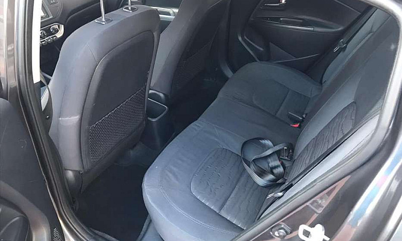 Kia Rio Sedan 2014 A...