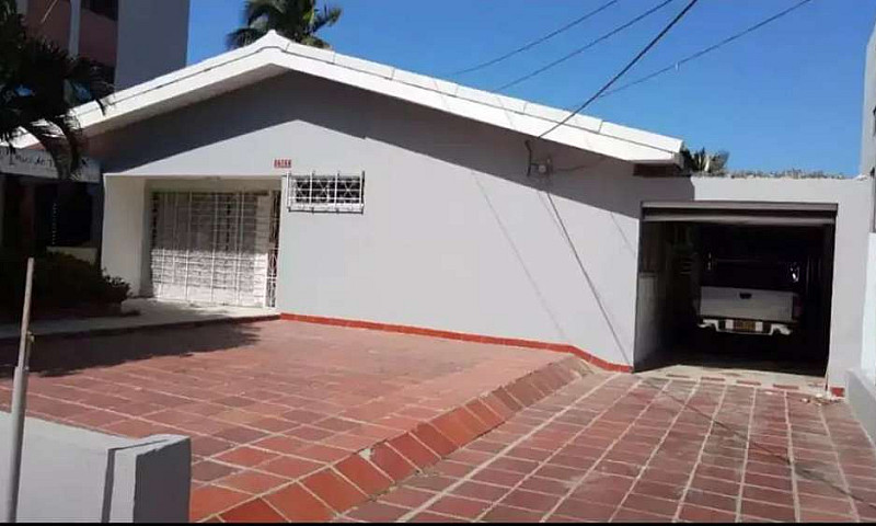 Arrienda Casa + Loca...