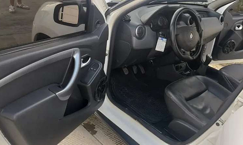 Renault Duster 2013...