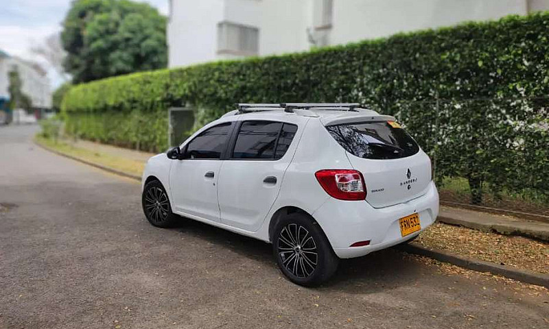 Lindo Sandero...