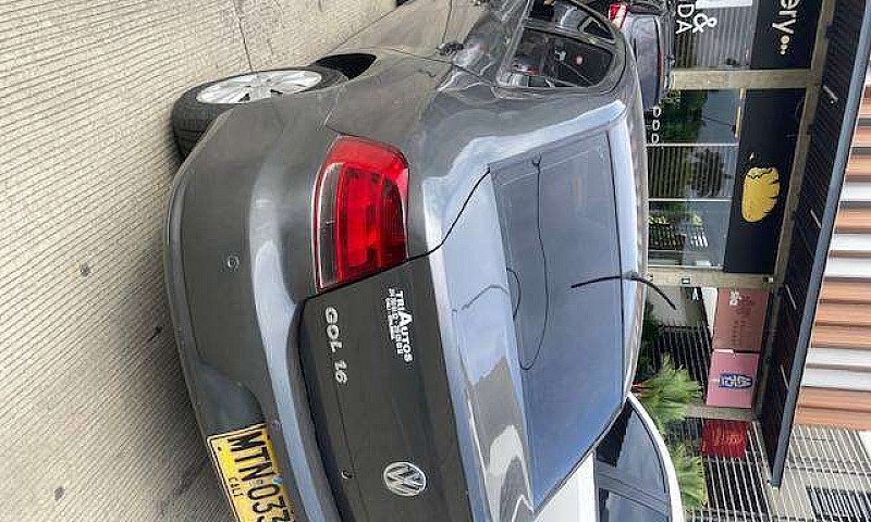 Volkswagen Voyage 20...