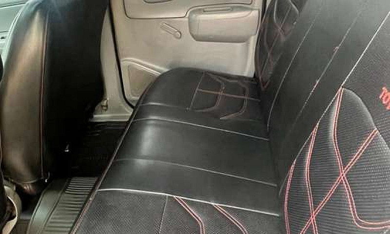 Toyota Hilux Diesel ...