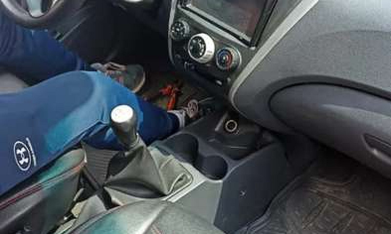 Hyundai Eon...