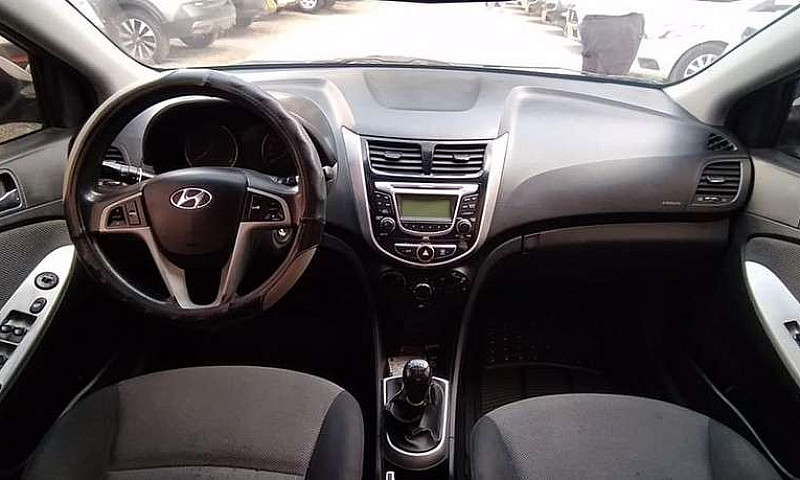 Hyundai I25 Accent P...