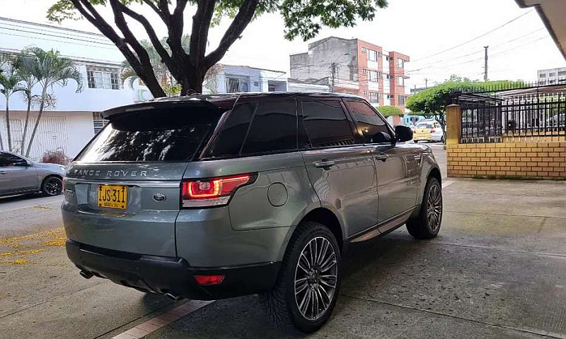 Land Rover Range Rov...