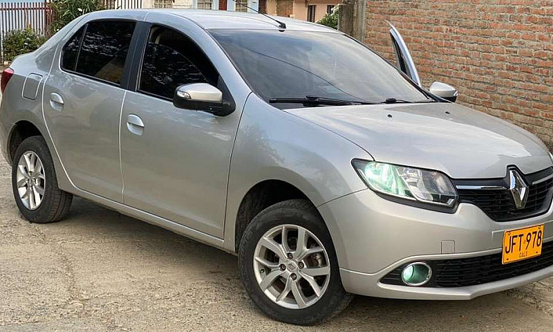 Renault Logan Privil...