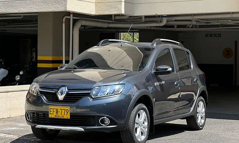 Renault Sandero Step...