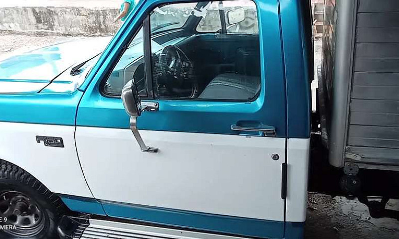 Ford 150 Xl 4*2...