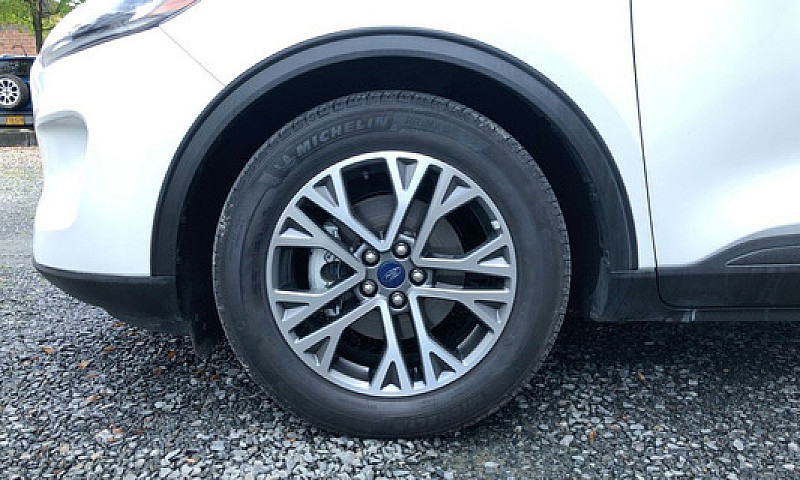 Ford Escape Sel Hibr...