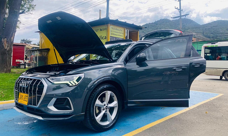 Audi Q3 1.4 Tfsi Att...
