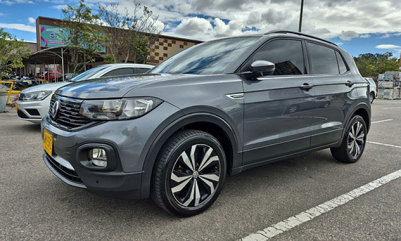 Volkswagen T-Cross 1...