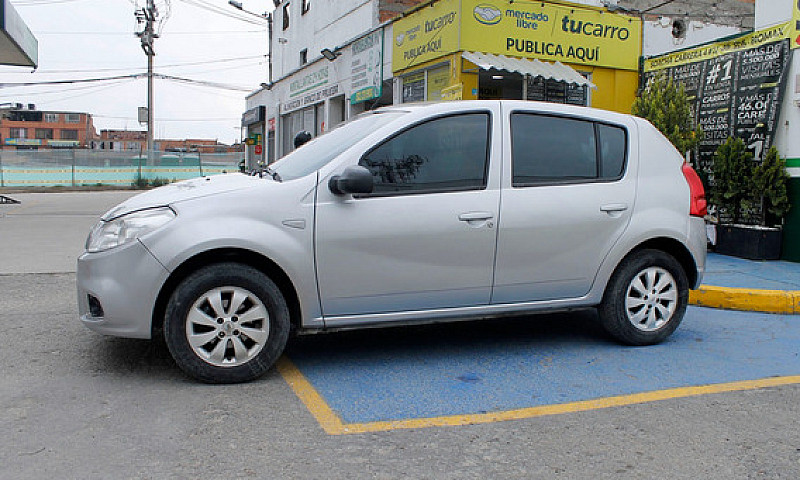 Renault Sandero 1.6 ...