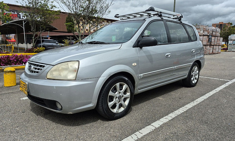 Kia Carens 2.0 Lx 7 ...