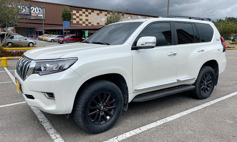 Toyota Prado 2.8 Tx-...