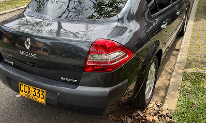 Renault Megane 2 2.0...