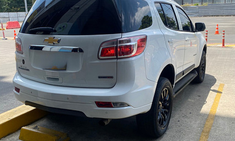 Chevrolet Trailblaze...
