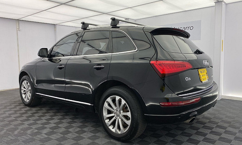 Audi Q5 2.0 Tfsi S-T...