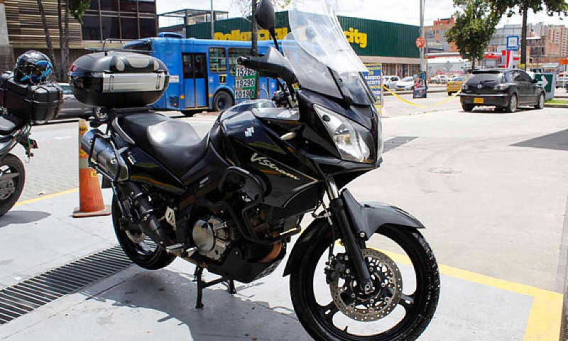 Suzuki Vstrom Dl 650...