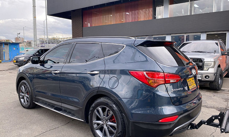 Hyundai Santa Fe 3.3...