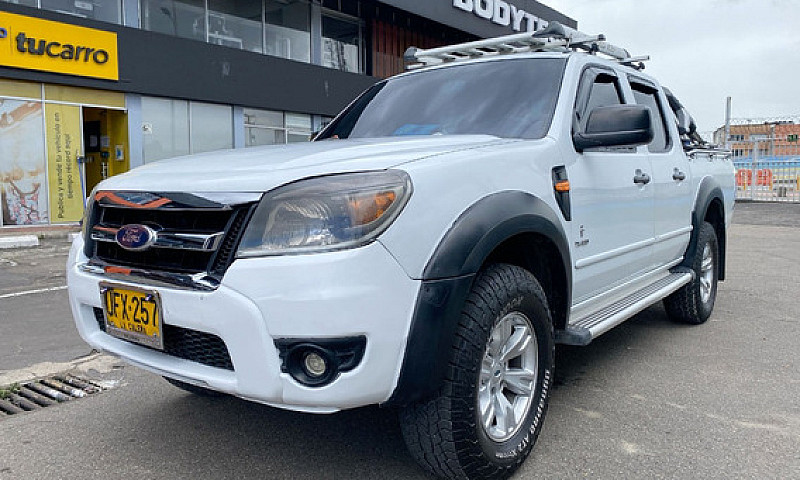 Ford Ranger Xlt Mt 2...