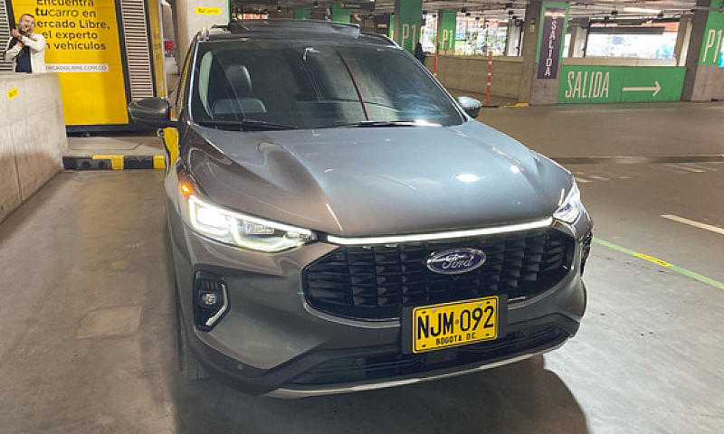 Ford Escape 2.5 Plat...