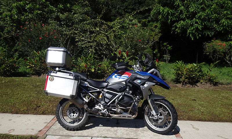 Moto Con Facelift Ra...