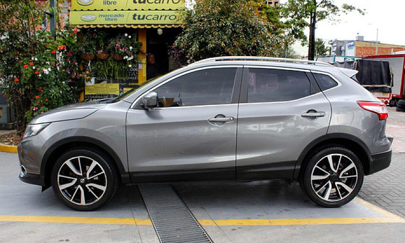 Nissan Qashqai 2.0 E...