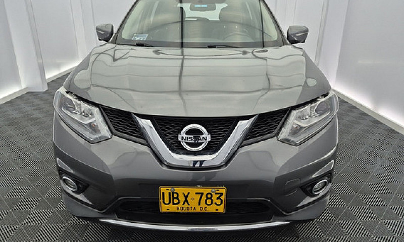 Nissan X-Trail 2.5 E...