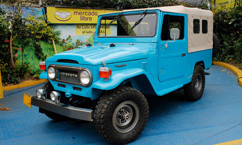 Toyota Fj 1973 Fj 43...