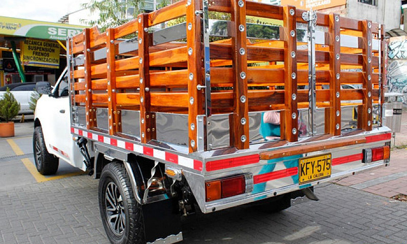 Nissan Frontier D22 ...