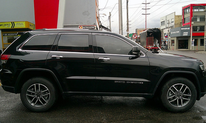 Jeep Grand Cherokee ...