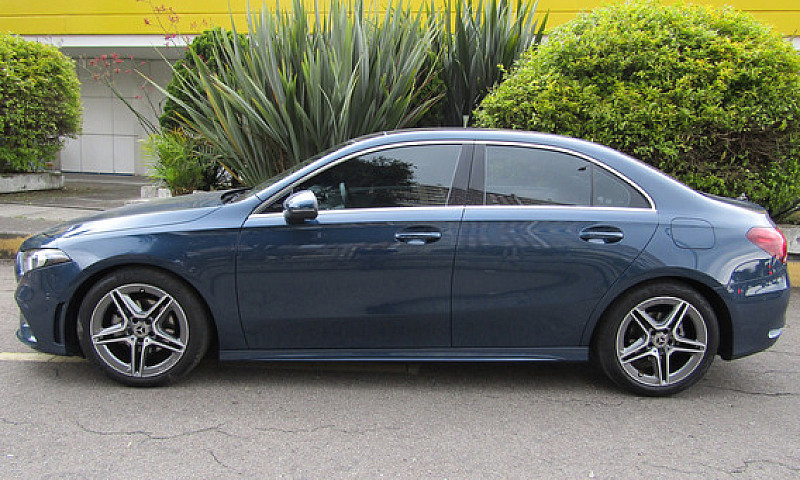 Mercedes-Benz Clase ...