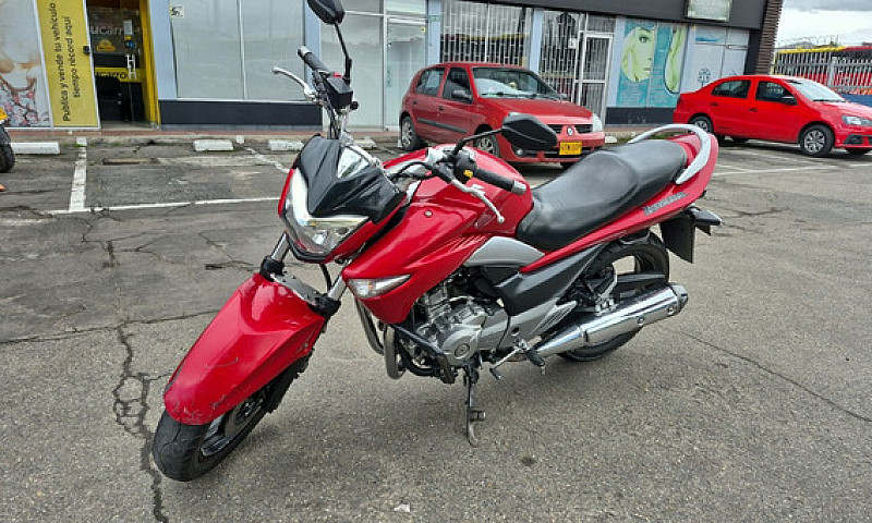 Suzuki Inazuma 250...